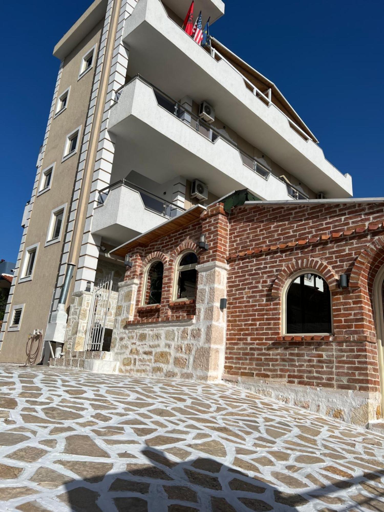 Hotel Arsenal Ksamil Exterior foto