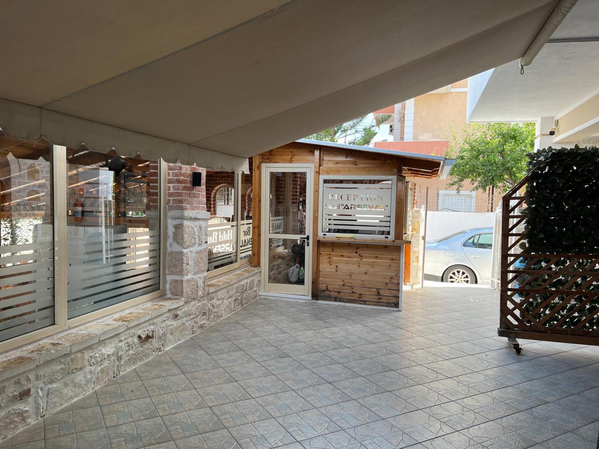 Hotel Arsenal Ksamil Exterior foto